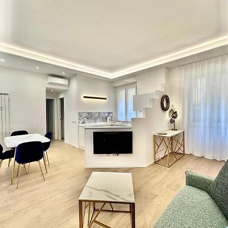 Live Doria - Luxury Apartment โรม ภายนอก รูปภาพ